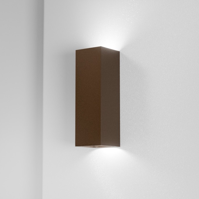 QUBETTO 21x2 wall light